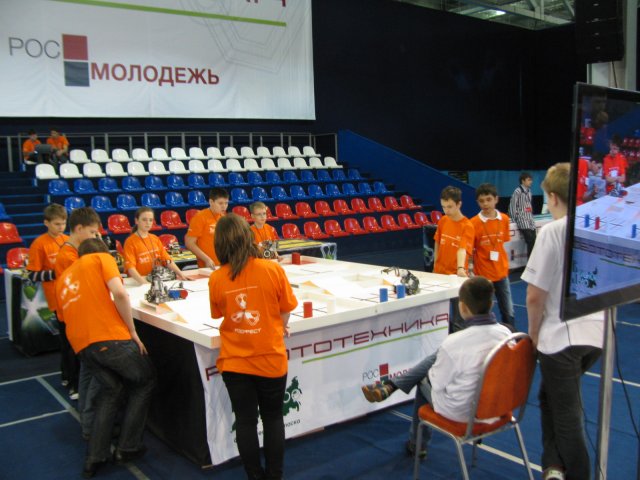 Робофест 2012